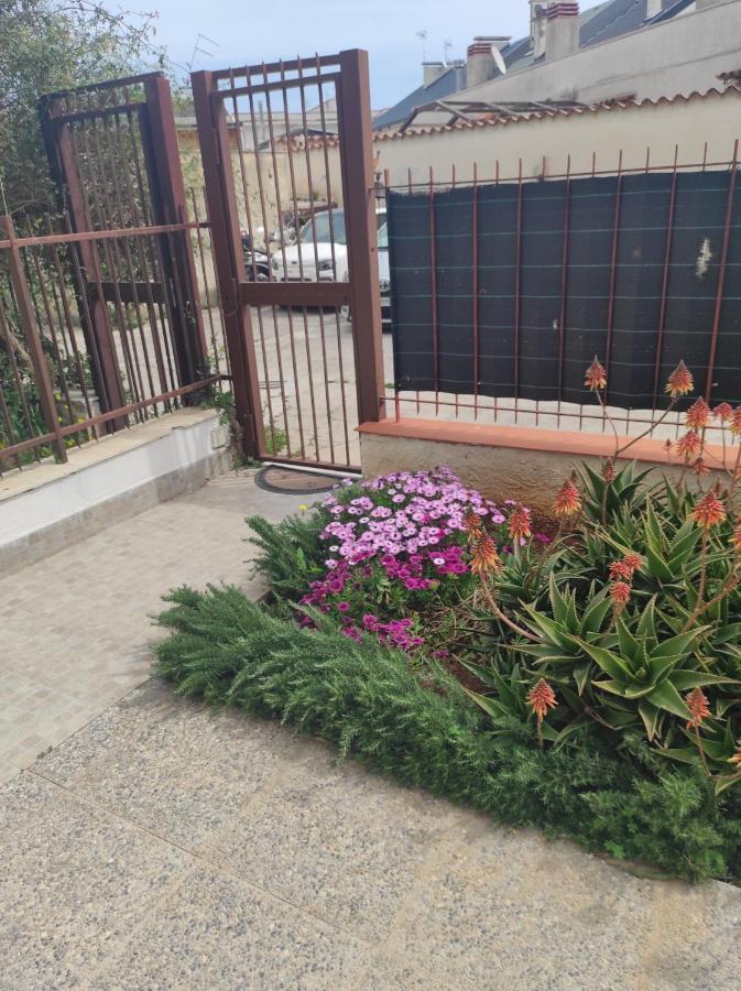 Antigone Holiday House Mondello Exterior foto