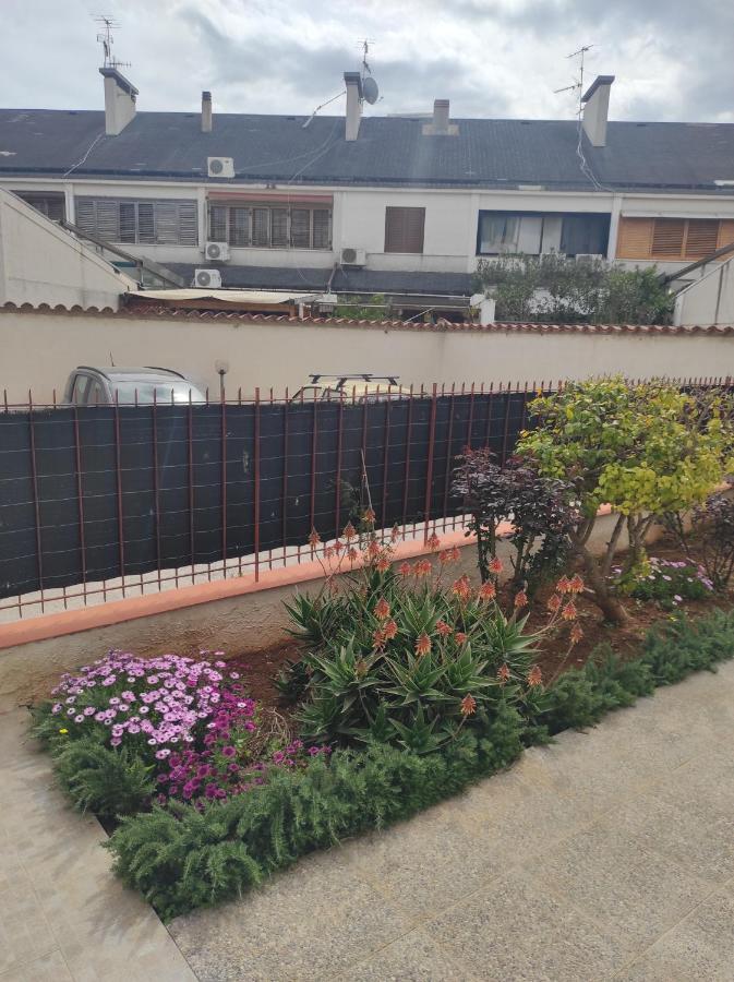 Antigone Holiday House Mondello Exterior foto
