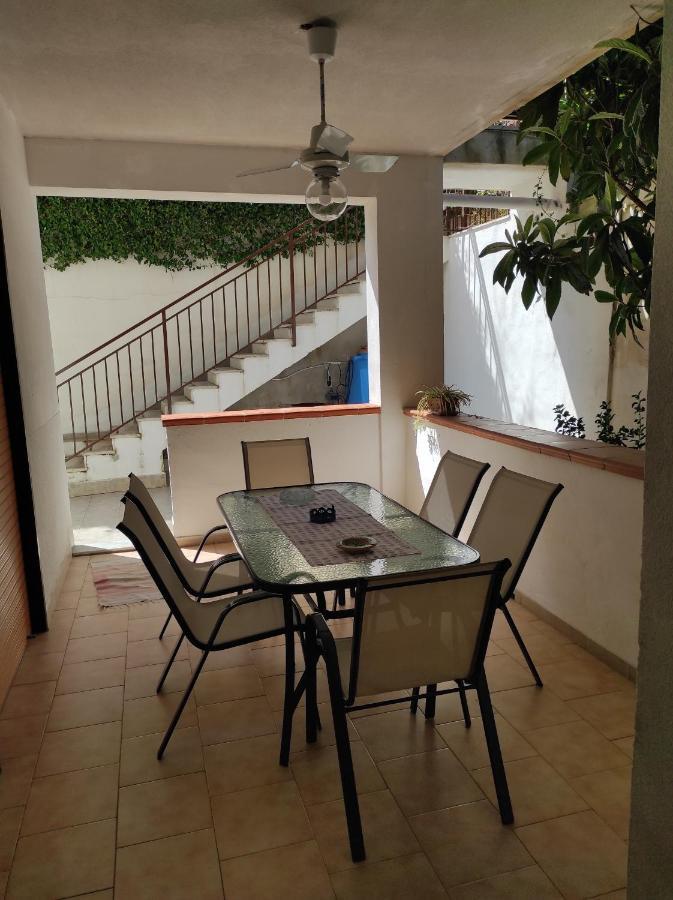 Antigone Holiday House Mondello Exterior foto