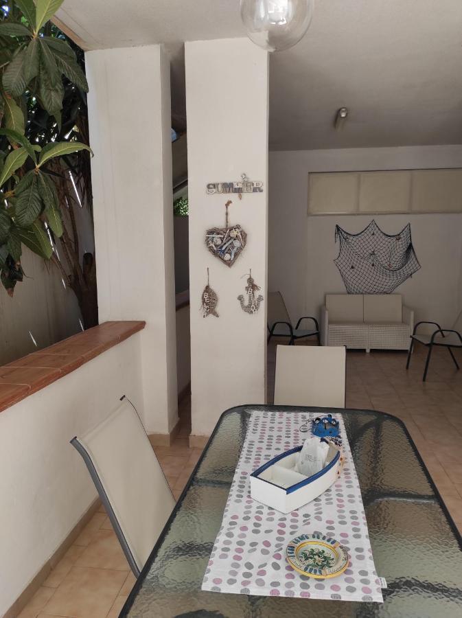 Antigone Holiday House Mondello Exterior foto